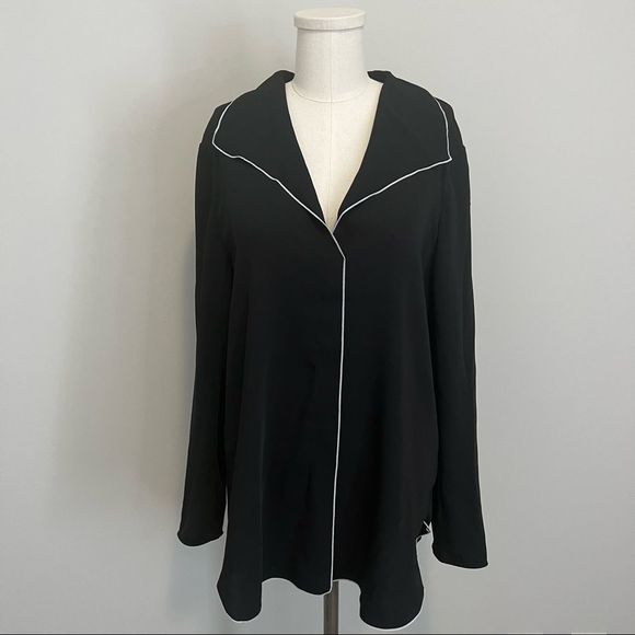 Aritzia Babaton Rena Blouse Black - Picture 6 of 15